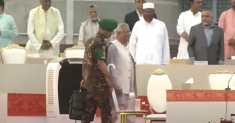 জুলাই সনদ সাক্ষর অনুষ্ঠানে প্রধান উপদেষ্টা